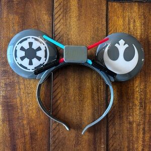 Disney Parks Star Wars Light Up Headband